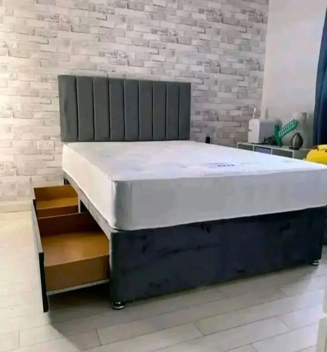 Deluxe New Beds Free fitting