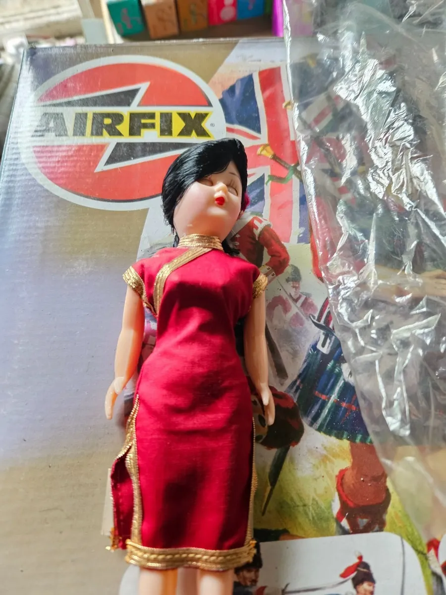 Vintage Doll - Image 2