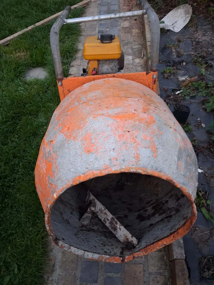 Concrete  mixer Belle - Image 2