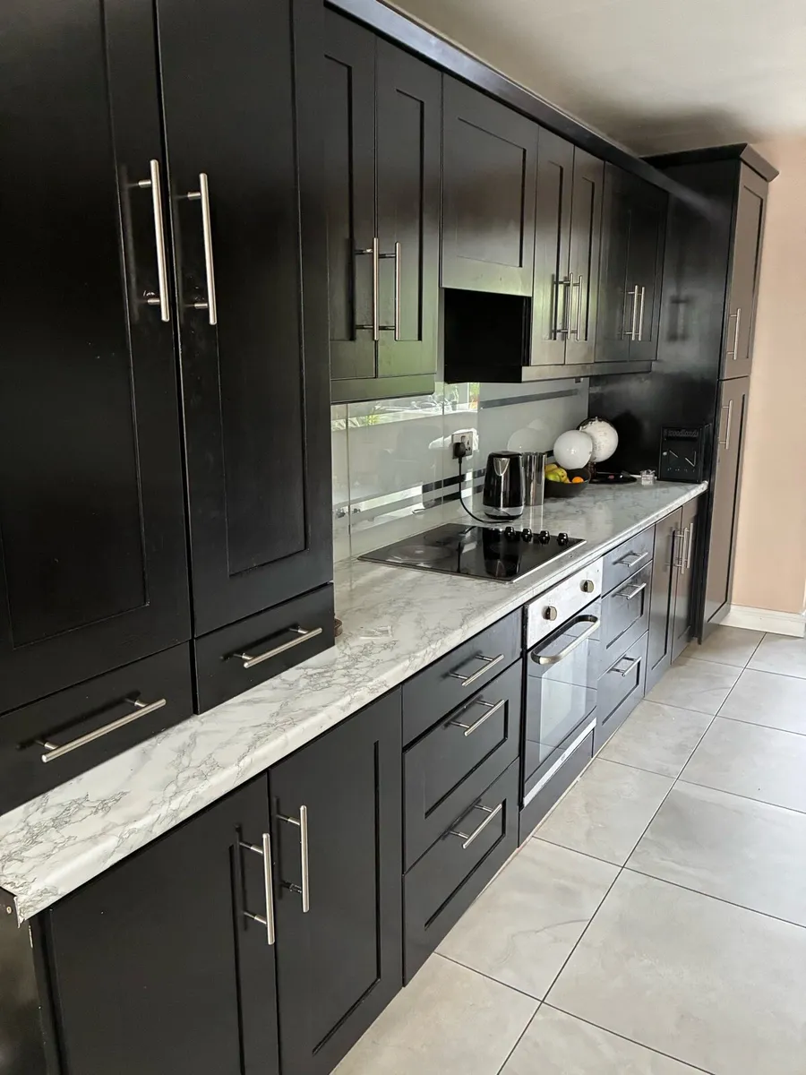 Kitchen units - Image 2