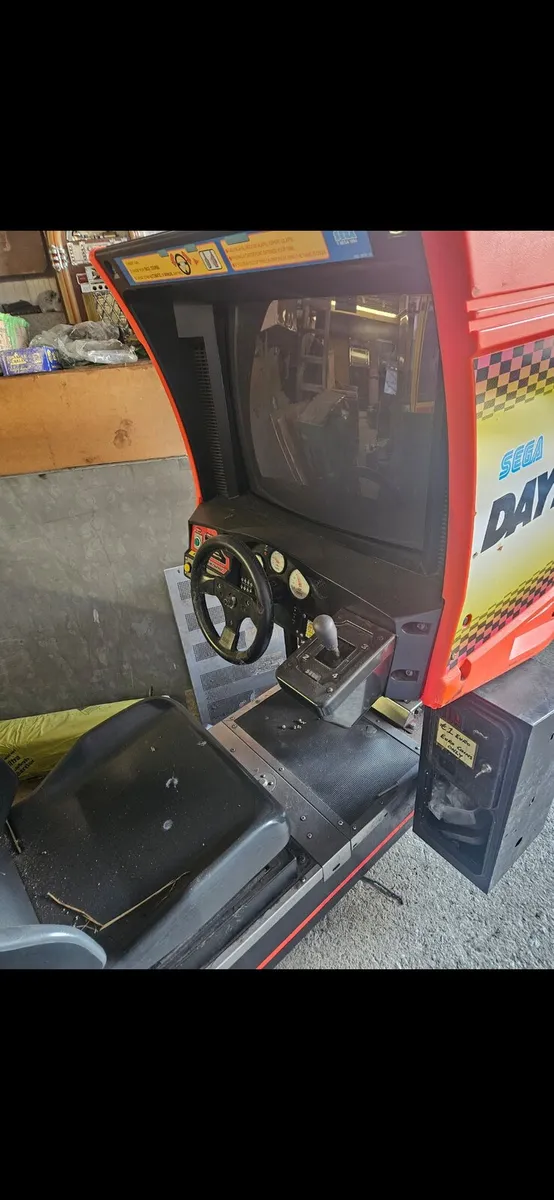 Daytona Arcade sit down Driving game - Image 2