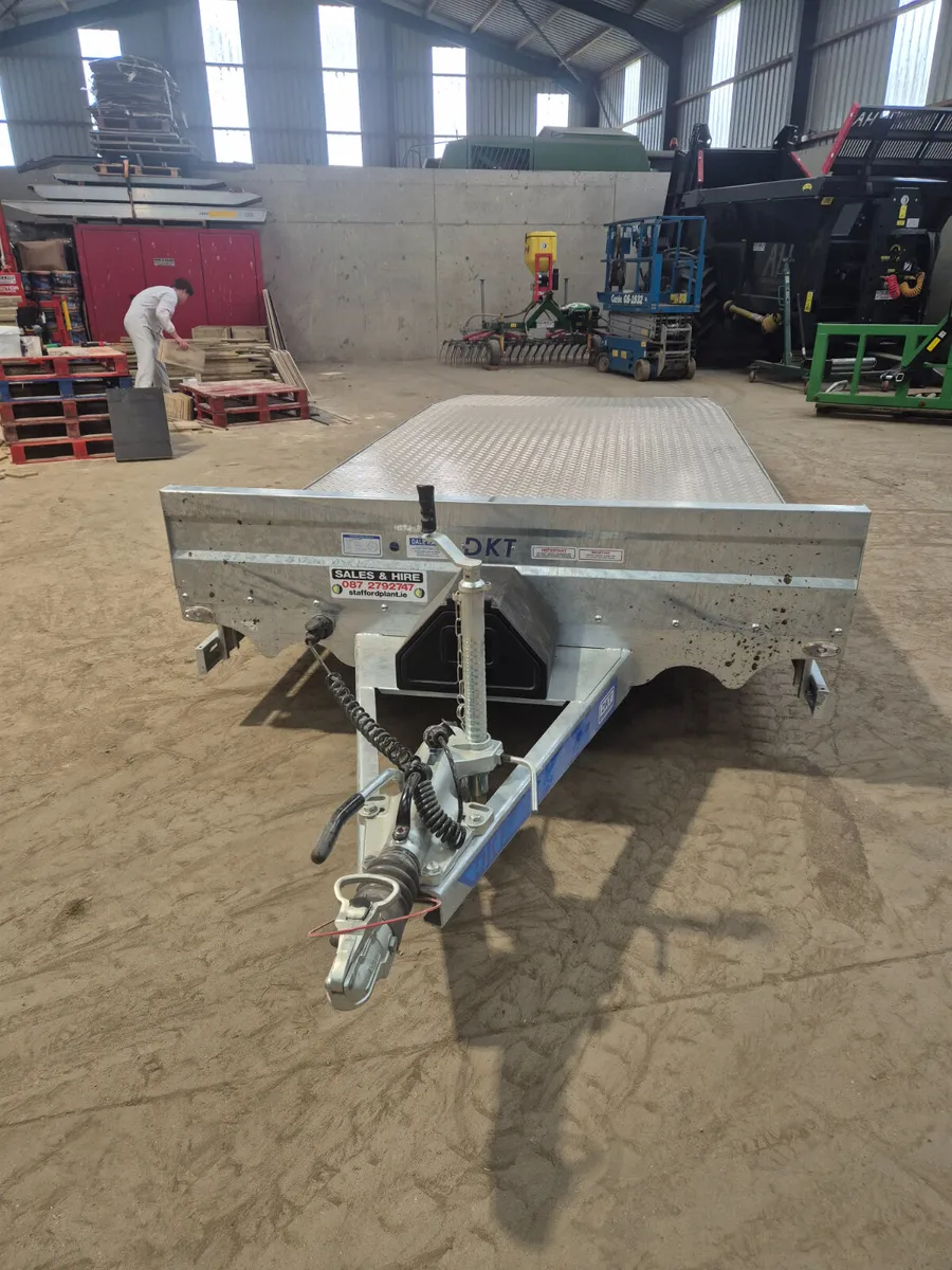 Dale Kane 16ft mini Lowloader  for hire - Image 3