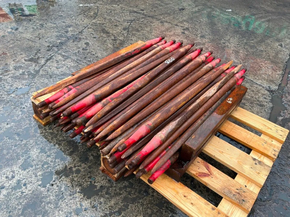 800mm Buck rake tynes.....used.....067. - Image 4