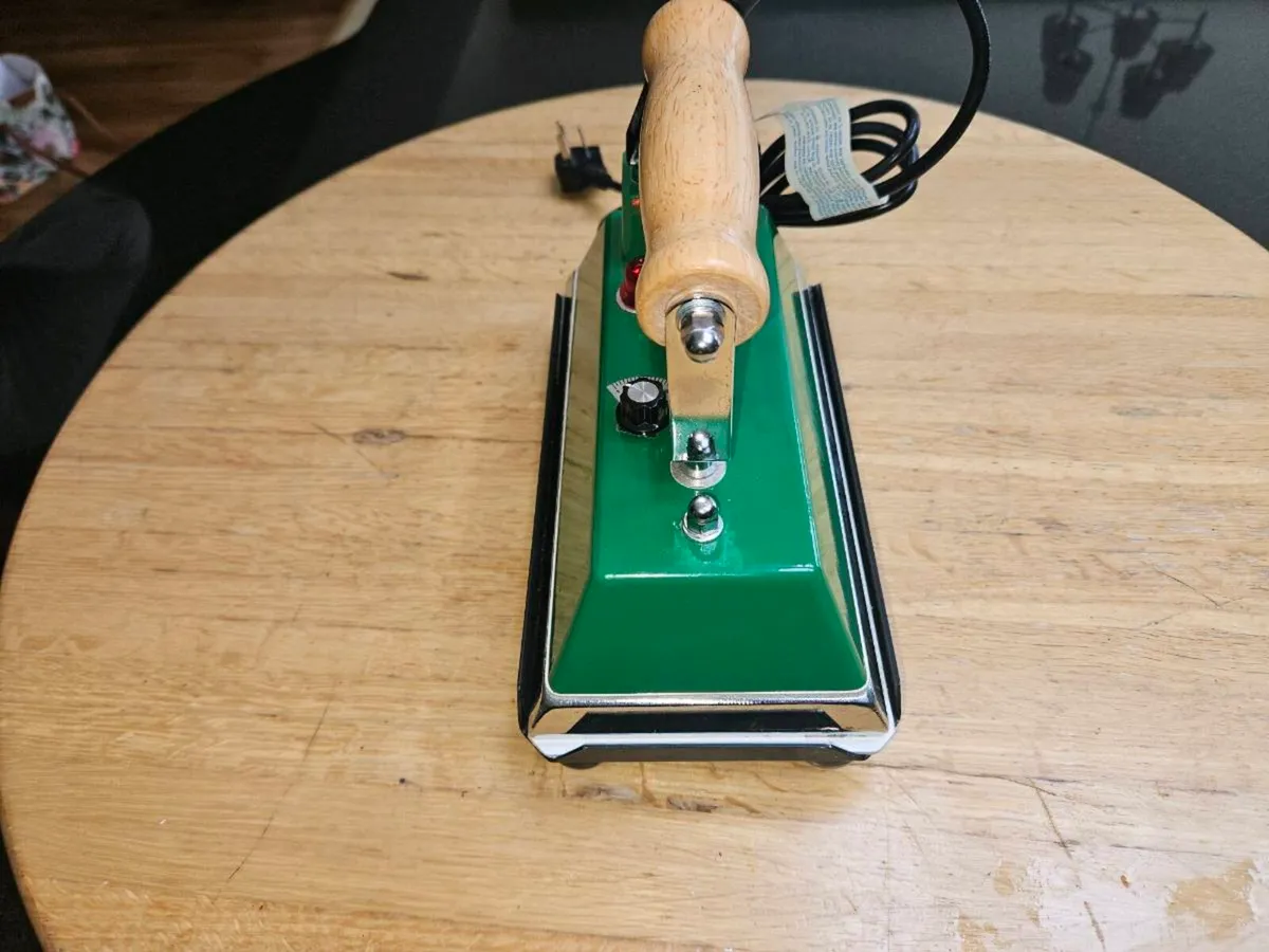 Pool / Snooker Cloth Iron - Image 4