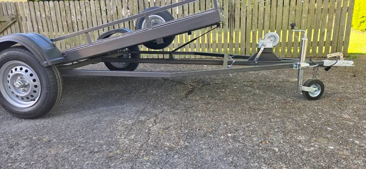 Tilting Easy-loader Trailer - Image 2
