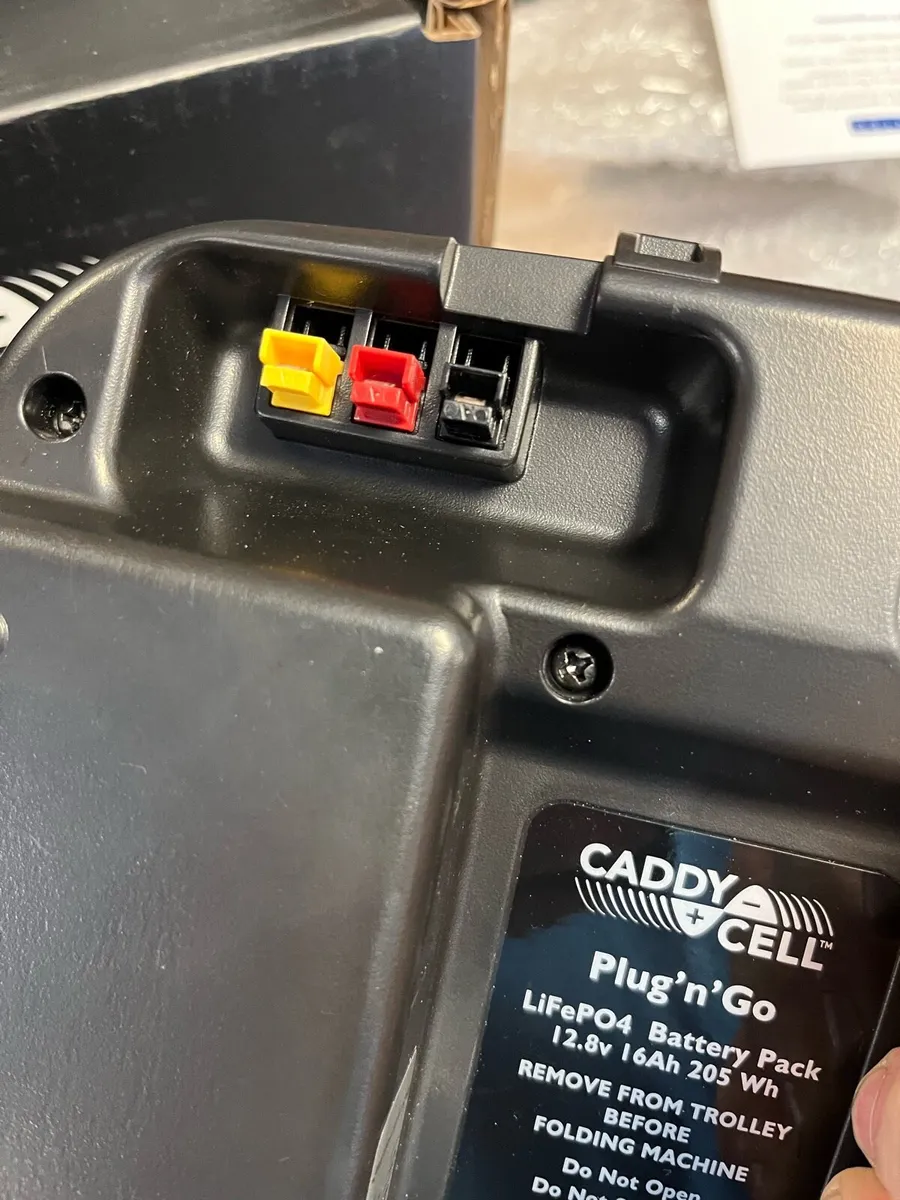 Batteries new or used - Image 4