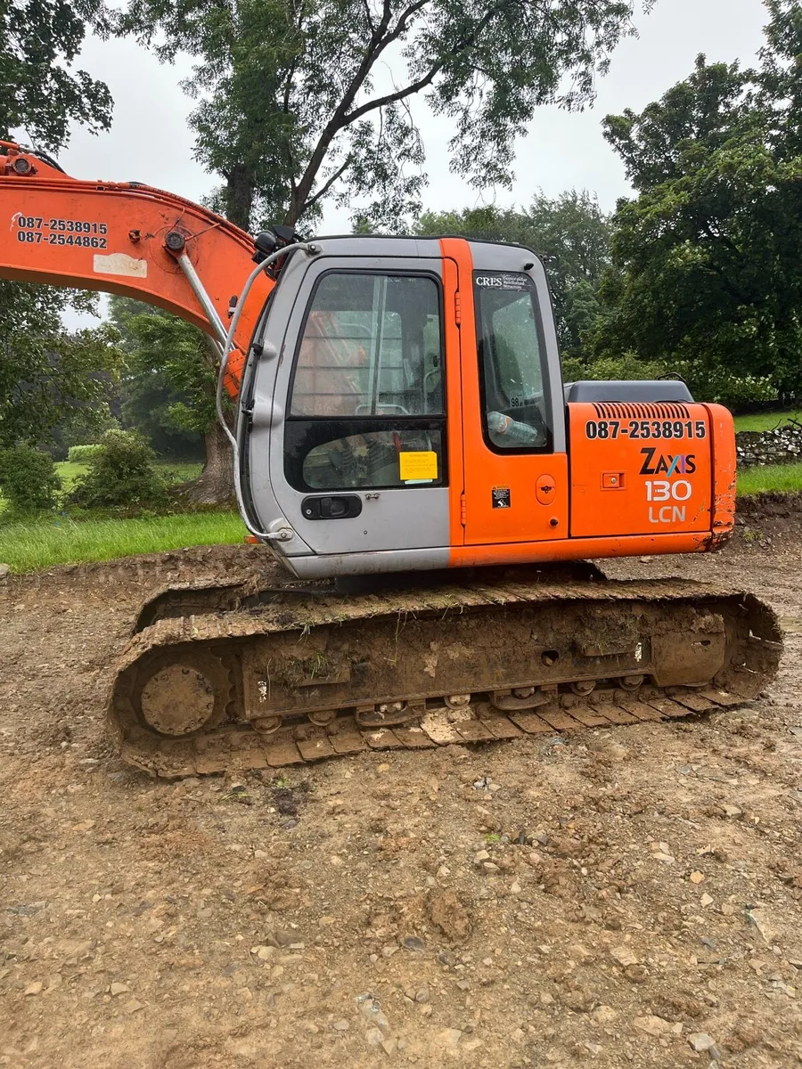 Plant and machinery. Digger,ZX 130 - Image 1