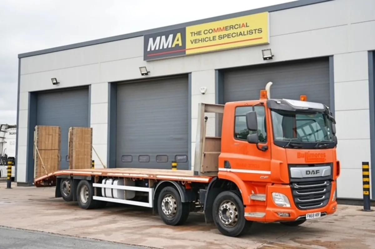 2018 DAF CF 410 8X2 BEAVERTAIL - Image 1