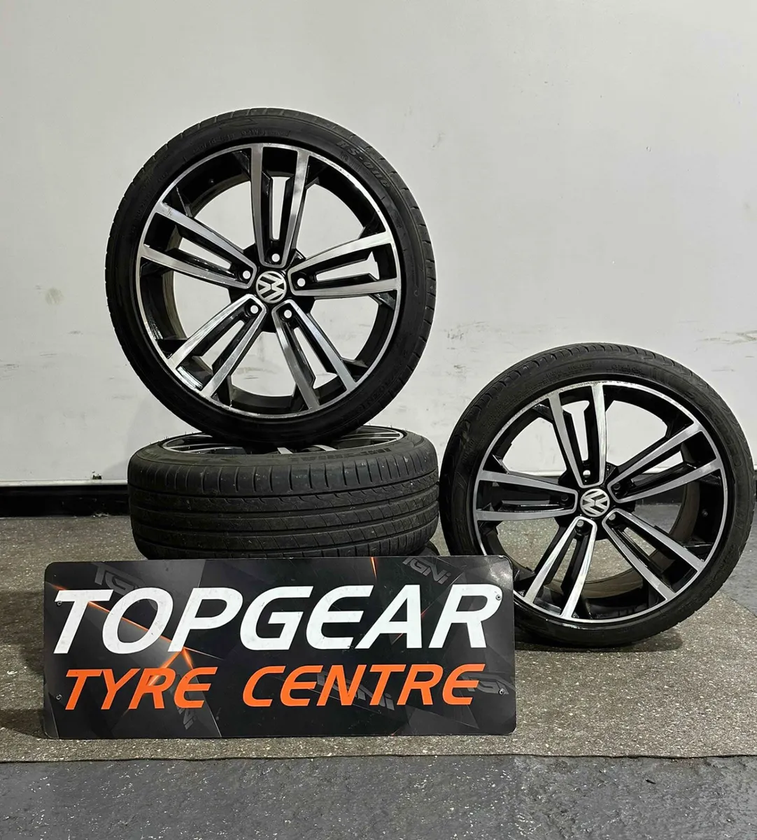 18" GTE Style Alloys & Tyres for VW Golf - Image 1