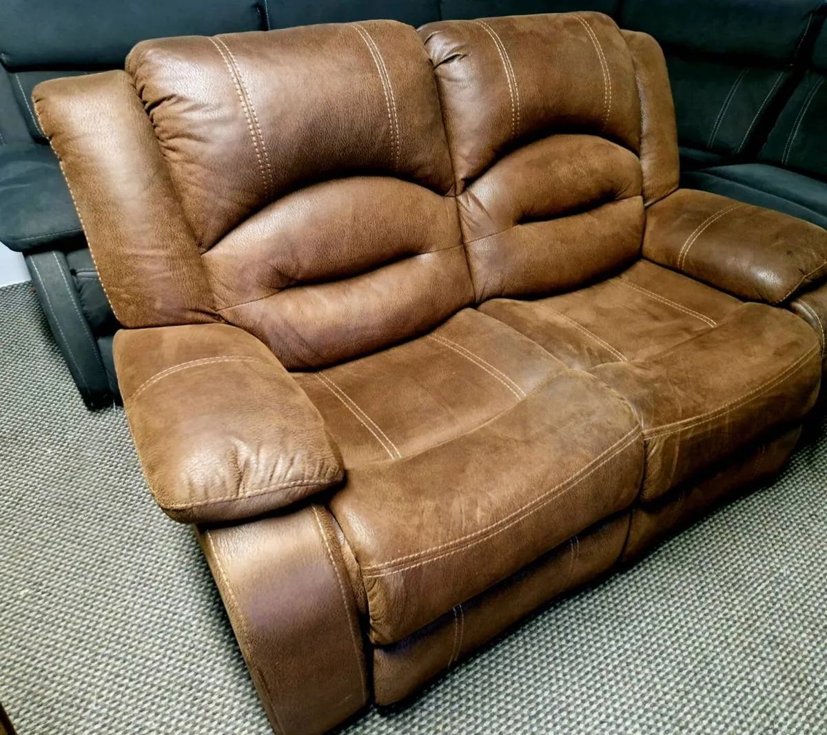 Sofa - Image 3