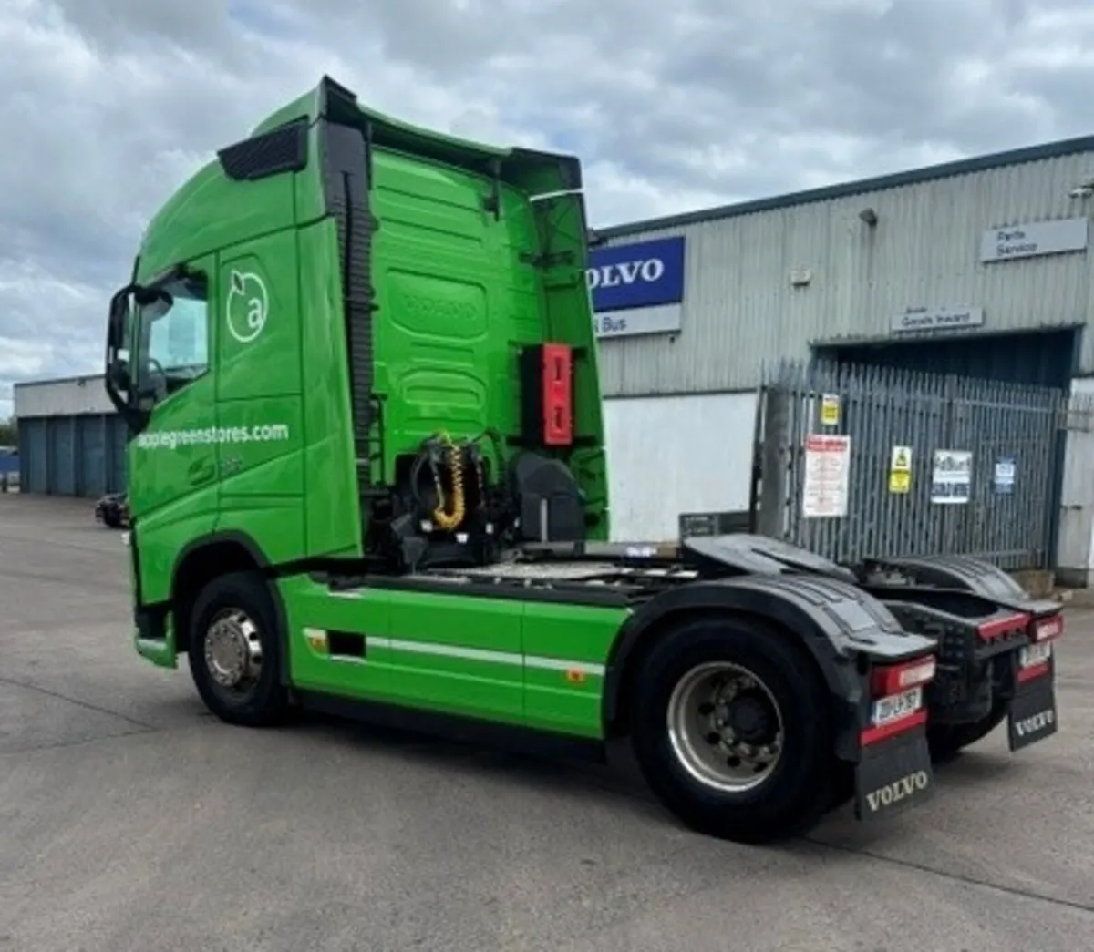 201 Volvo FH 500 4x2 Tractor Unit - Image 4