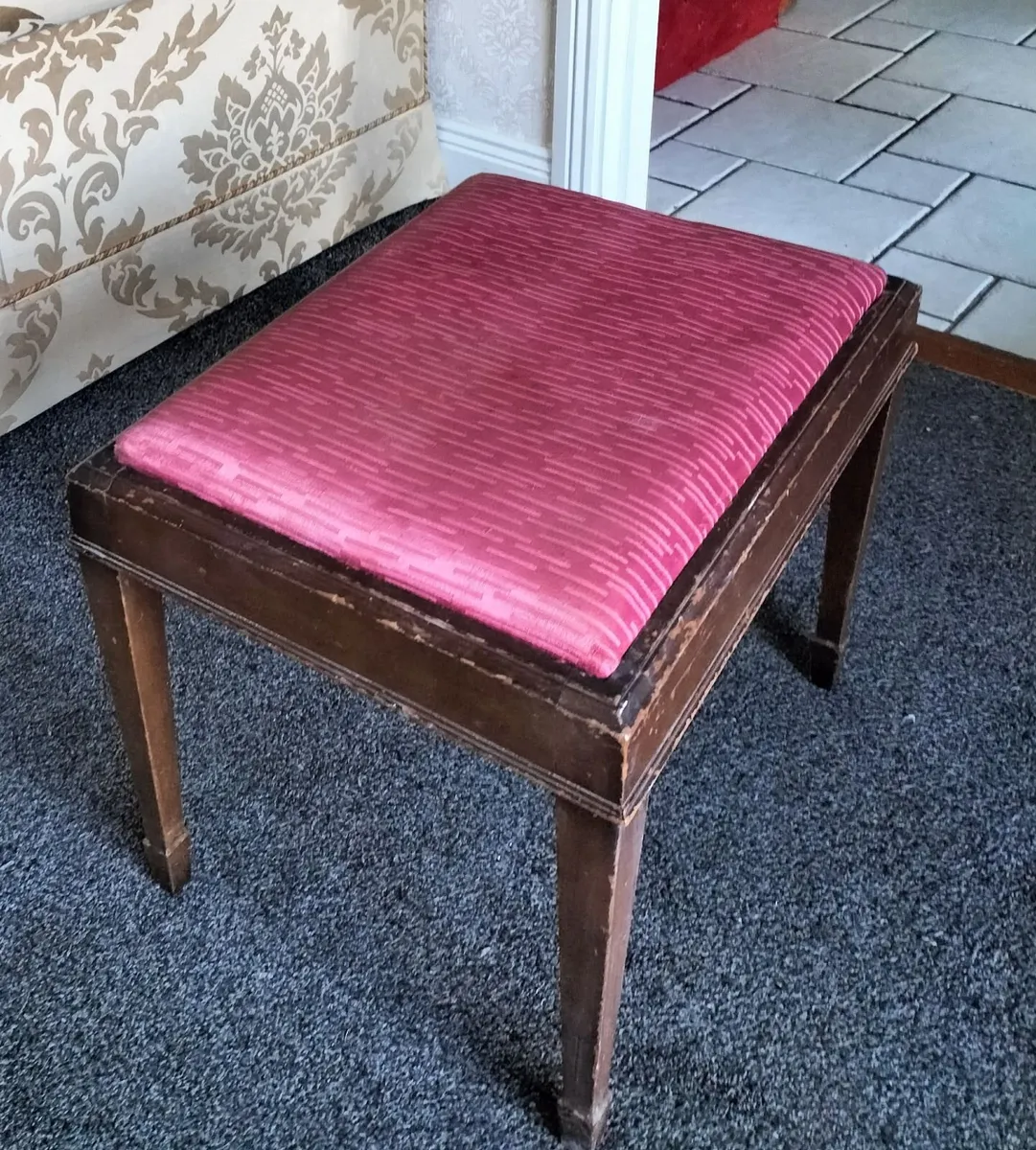 Piano stool - Image 1