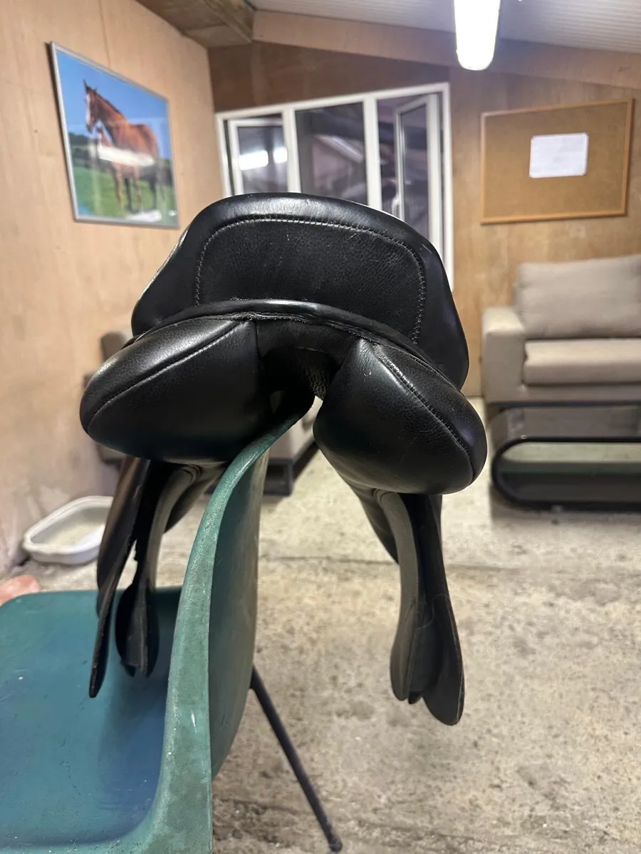 Homestead Saddlery Saddle - Image 4