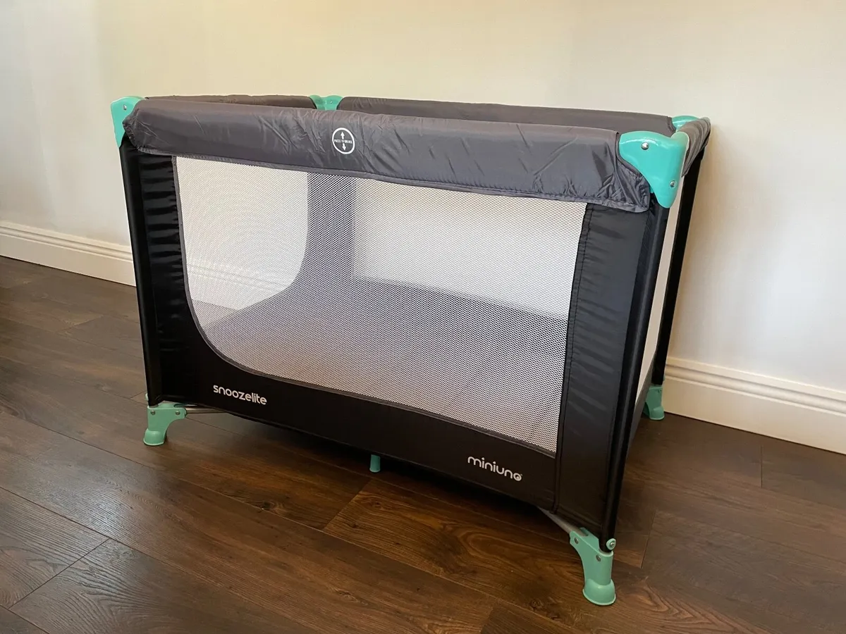 Travel cot - Image 3