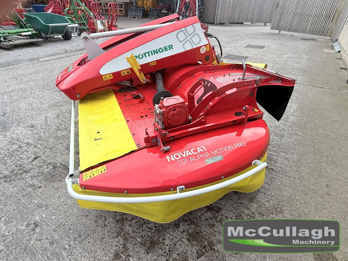 2021 Pottinger 301 Alpha Motion 10ft Front Mower - Image 4