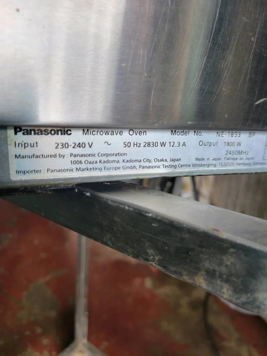 Microwave Commercial PANASONIC NE-1853 - Image 4