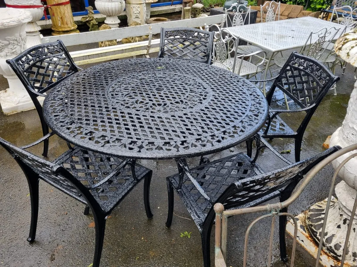 Oval garden table 6 chairs - Image 2