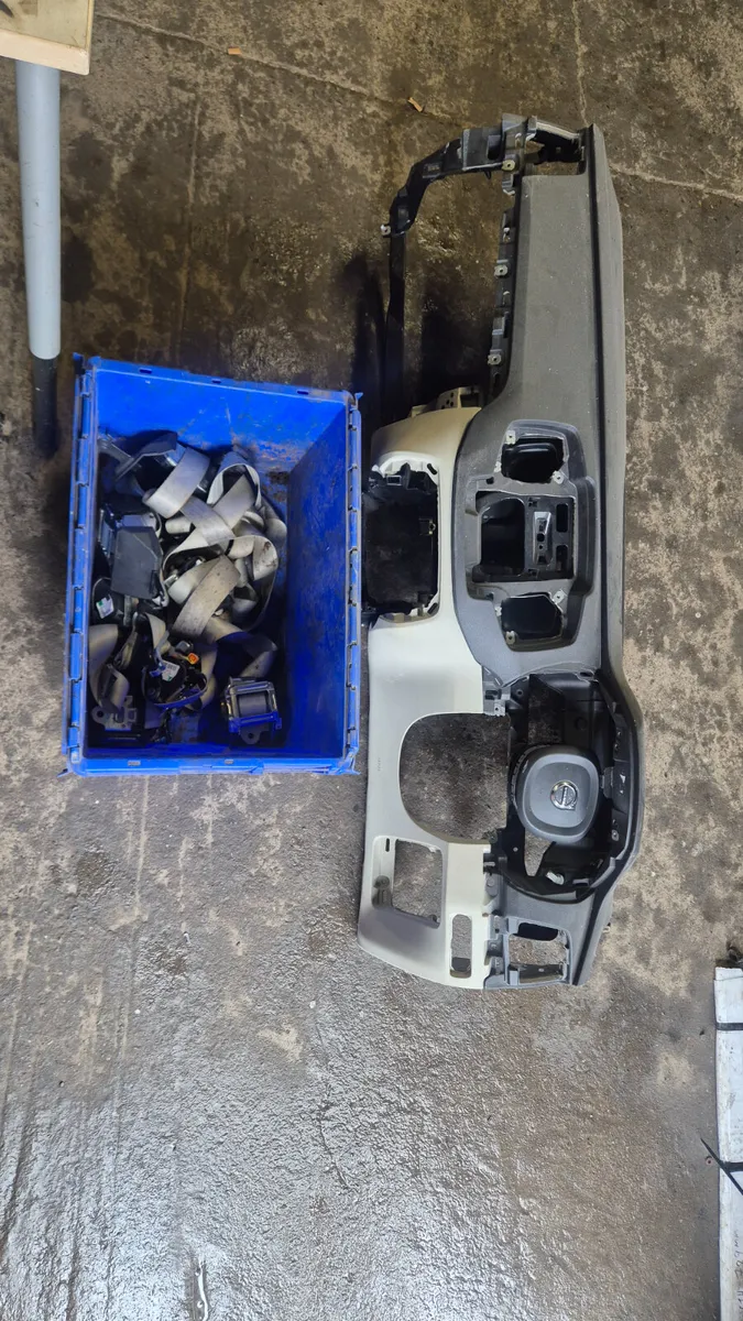 Volvo xc90  Airbags - Image 1