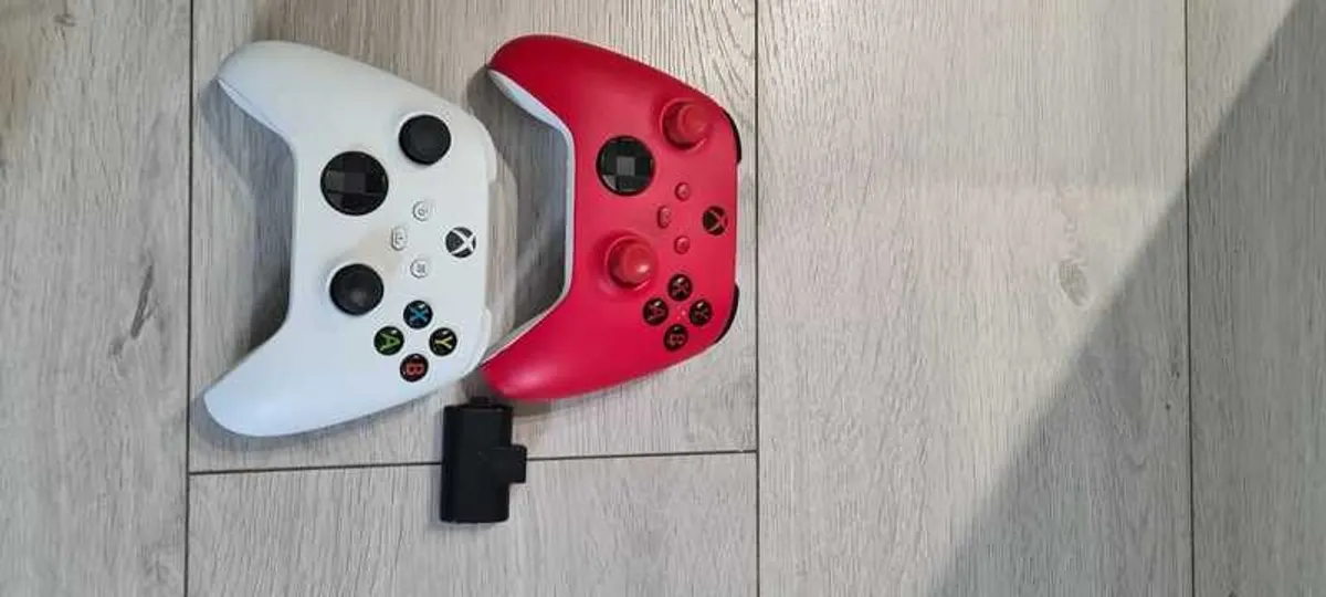Xbox Series S - Image 3
