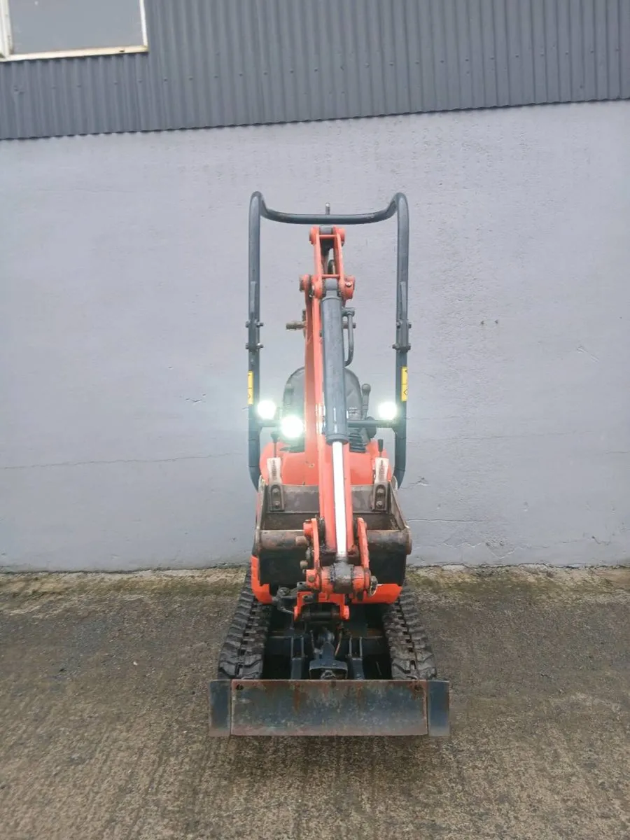 Kubota Micro digger K008-3 - Image 4