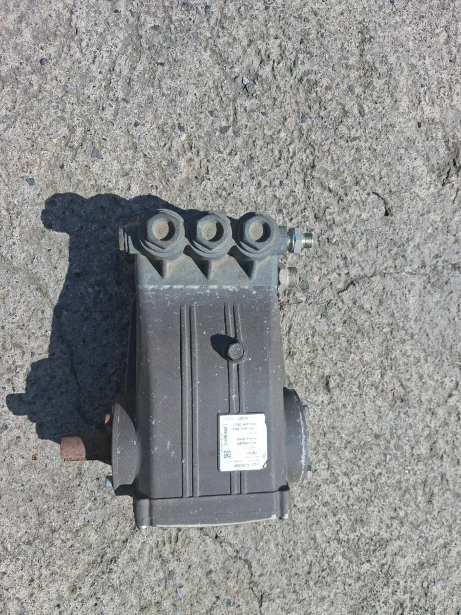 Milking machine  parts - Image 1