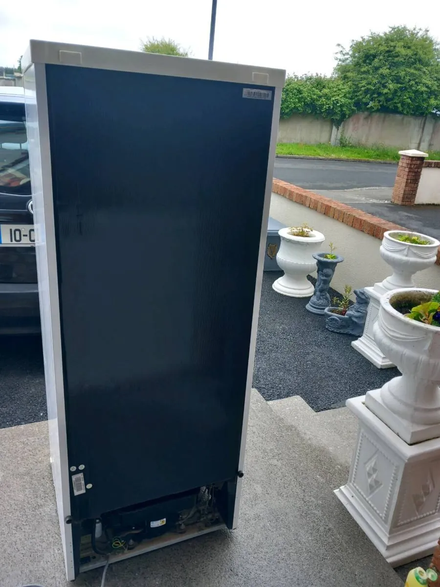 Fridge - Image 3