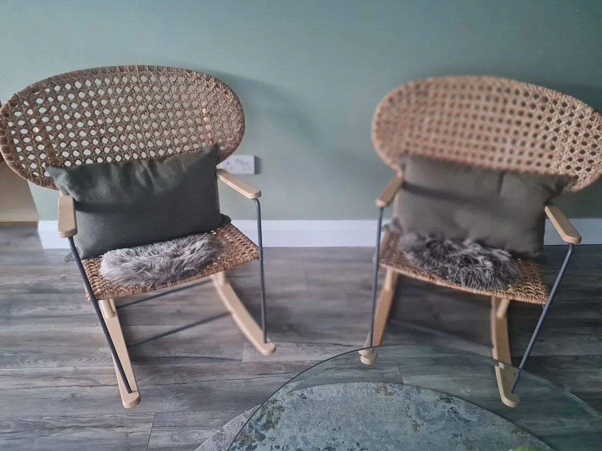 RATTAN ROCKING CHAIRS - Image 1