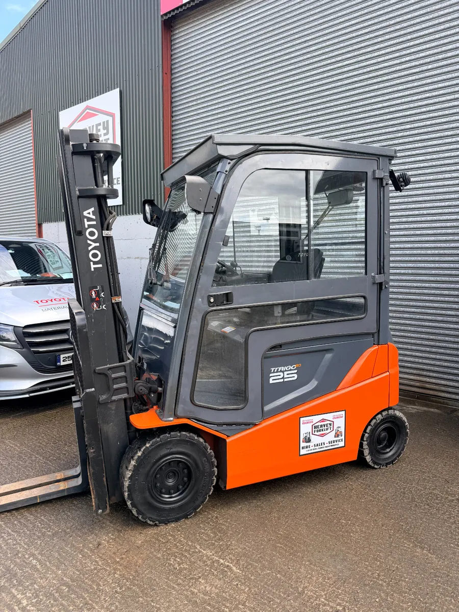 Toyota forklifts - Image 1