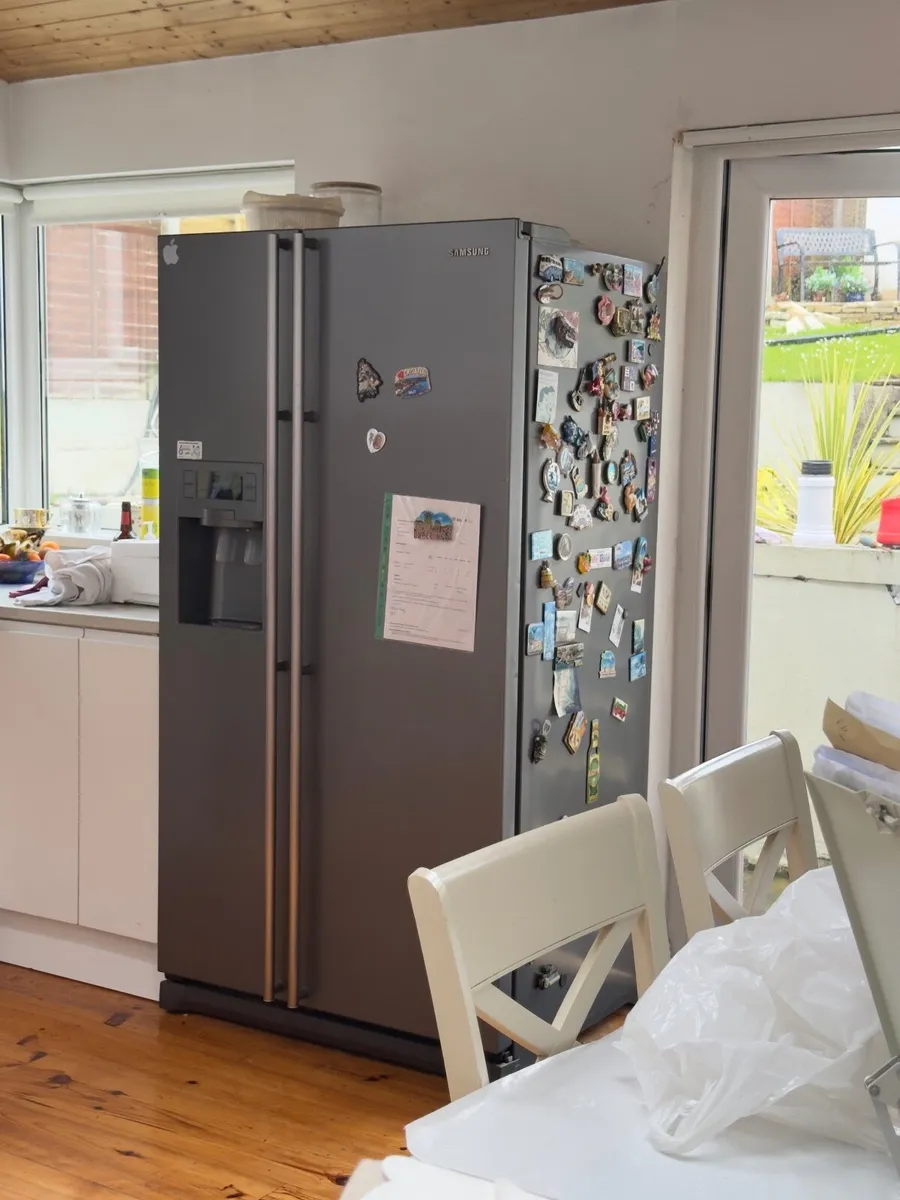 Fridge - Image 2