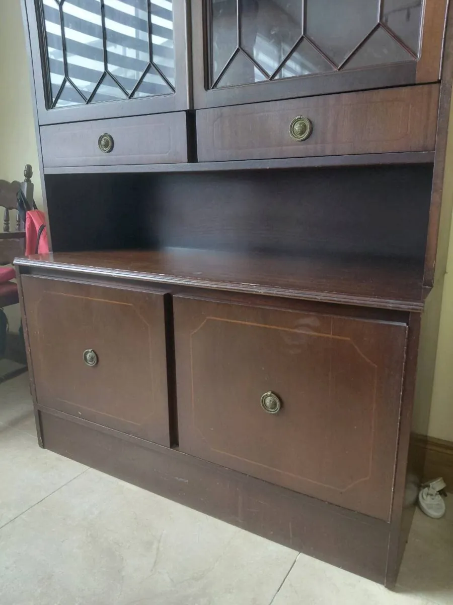 Mahogany Display Cabinet - Image 3