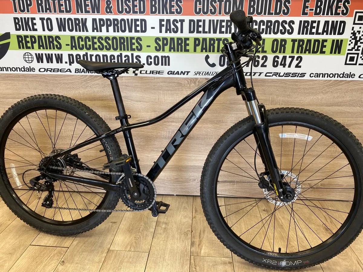 Trek marlin 5 (like new) - Image 2