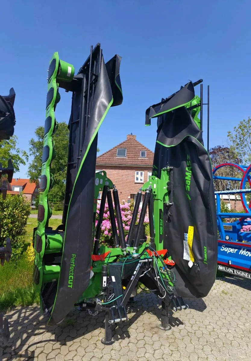 SaMASZ KDD912 Butterfly Rear Mower 9.1m - Image 3