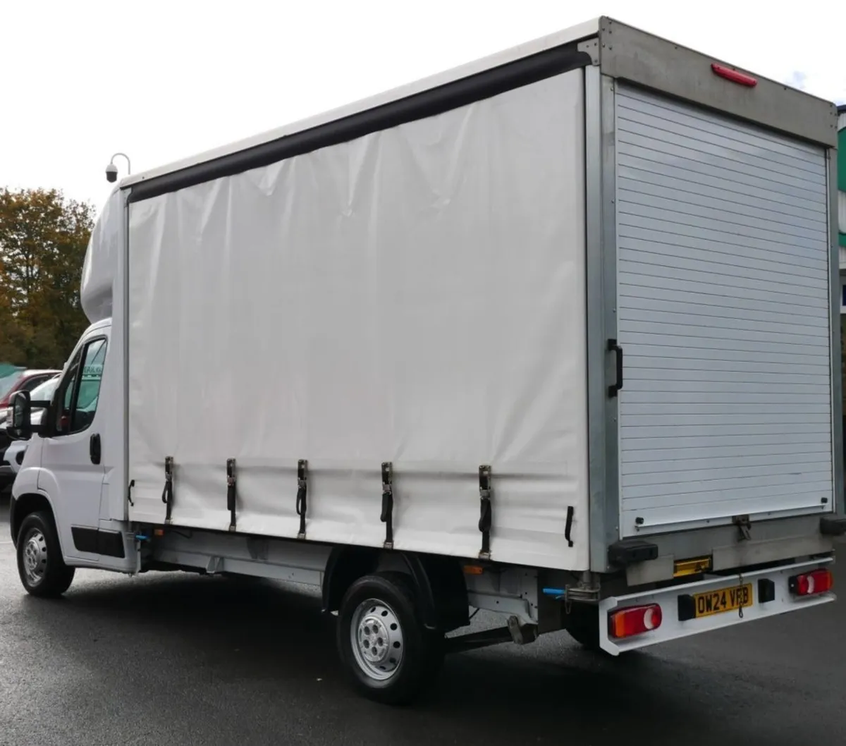 2024 Peugeot Boxer Curtain Sider Van - Image 4