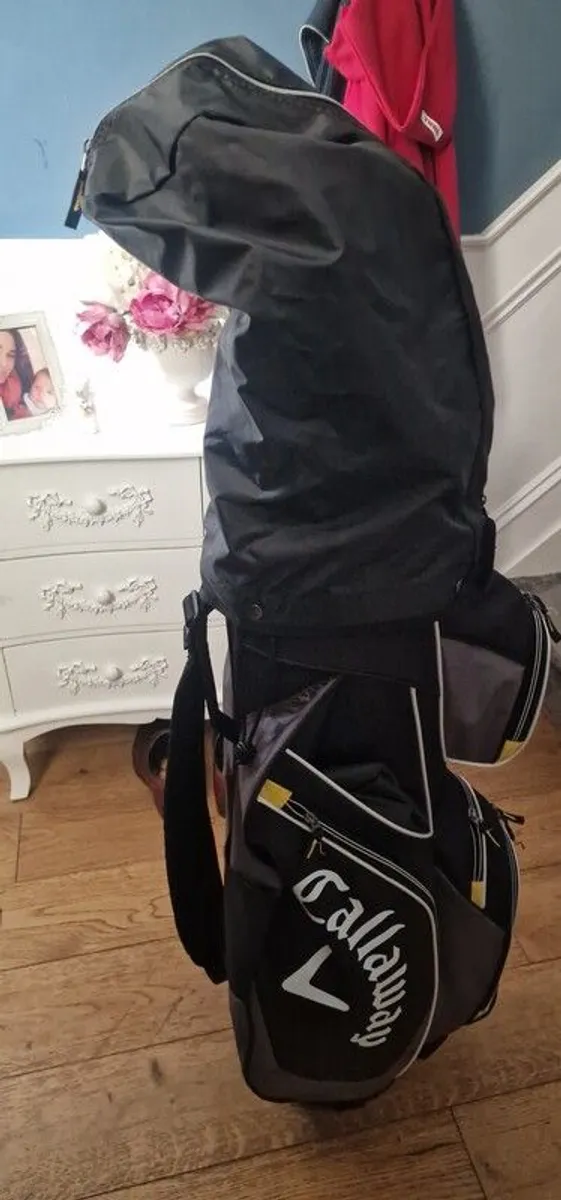 New Calaway Golf Bag plus Some Golf Clubs - Image 1