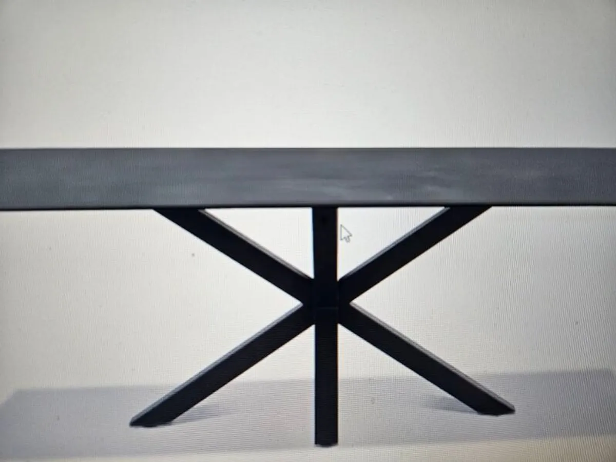 dining table - Image 3