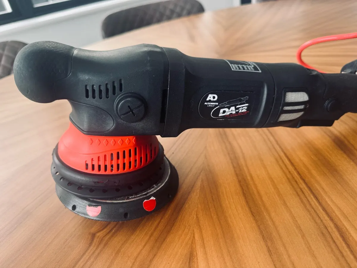 Dual action polisher - Image 1