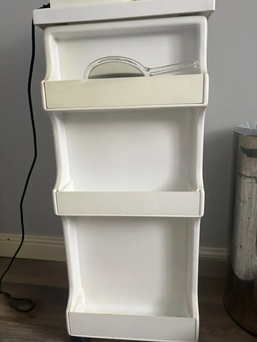 Beauty trolley - Image 2