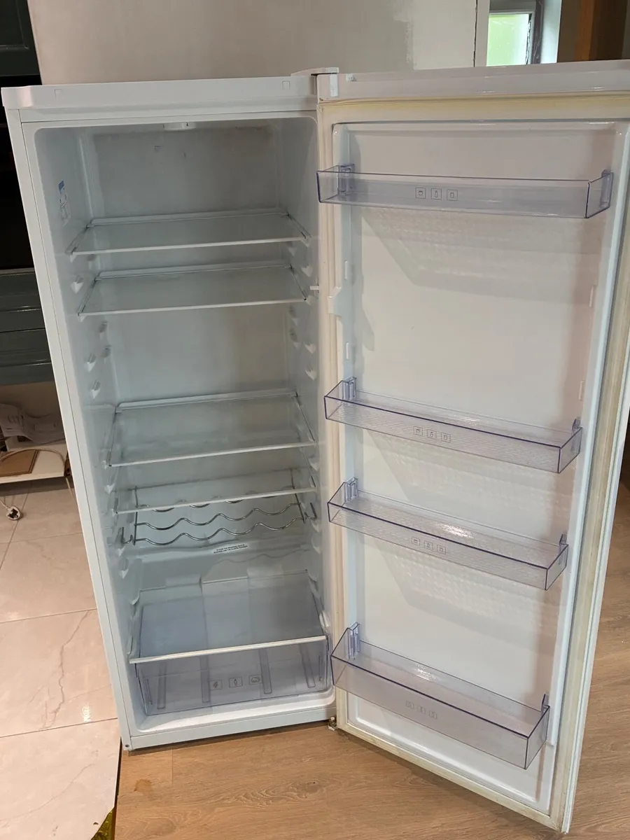 Beko tall larder fridge - Image 3