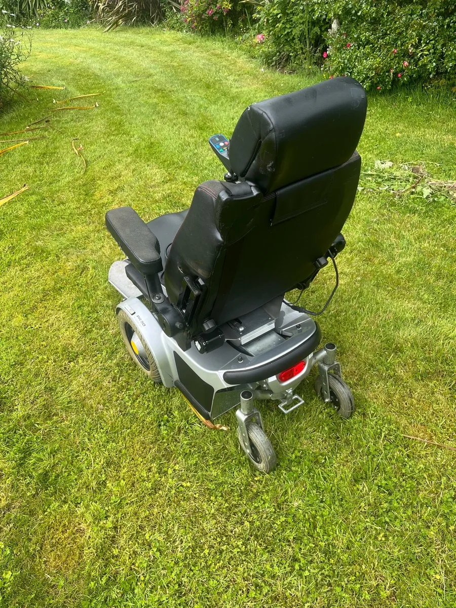 Electric wheelchair - Image 4