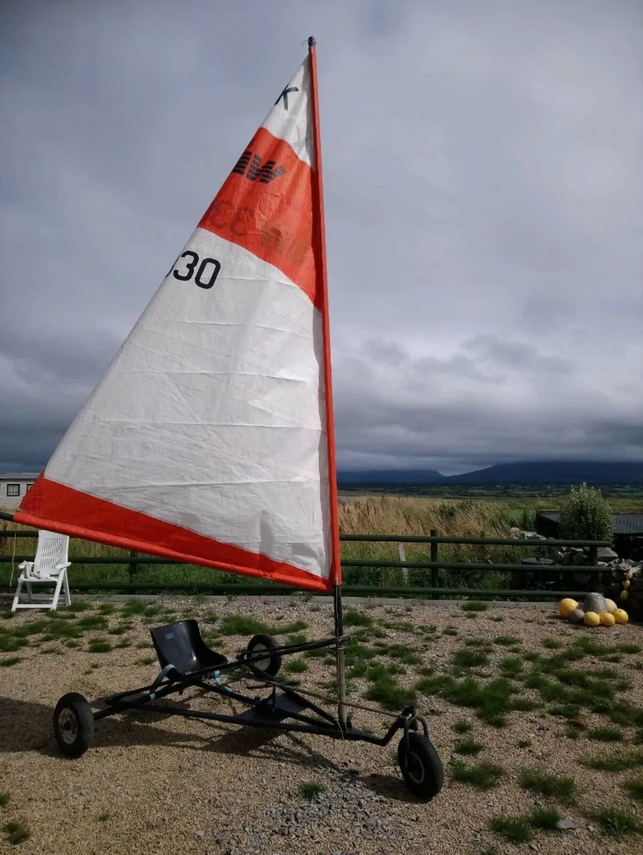 Sand Yacht - Image 4