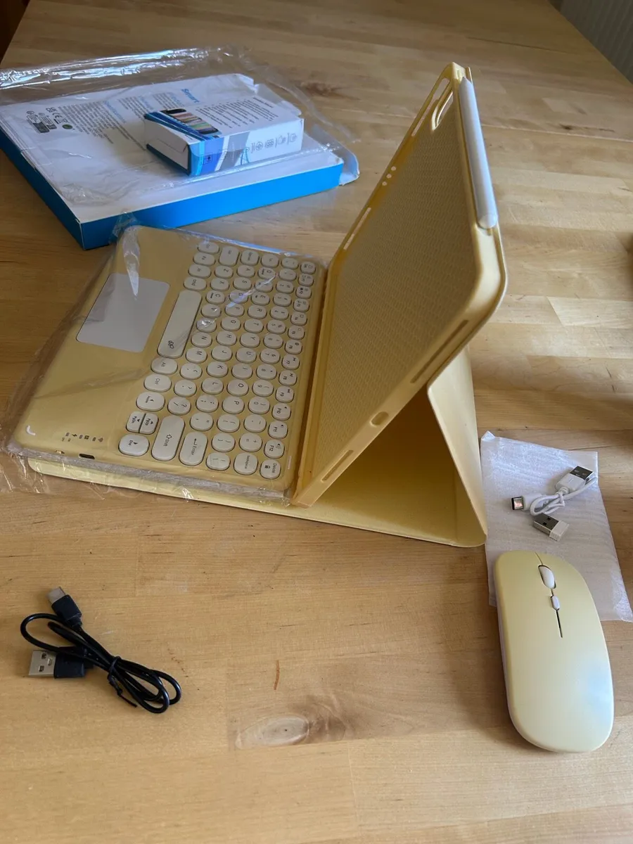 iPad Pro11 Case Mouse detachable keyboard, pencil - Image 4