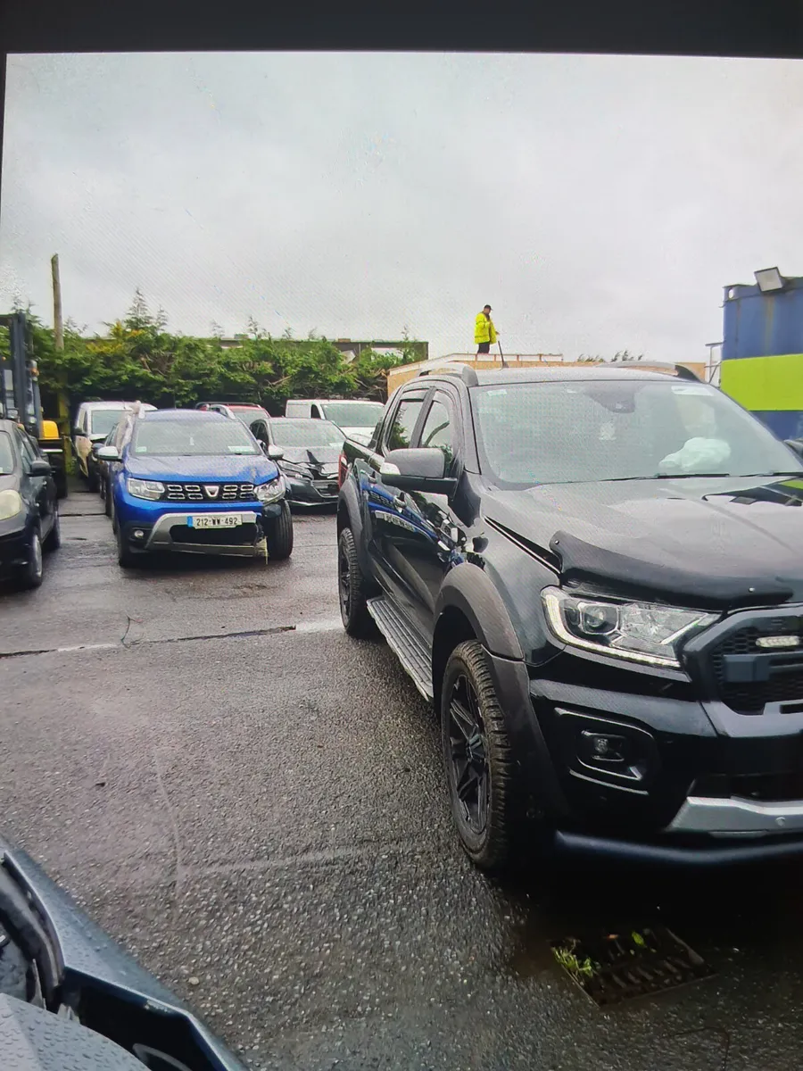 Ford Ranger Wildtrack, Automatic Very light damage - Image 3