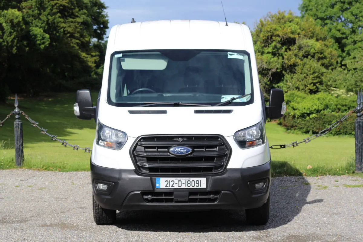 Ford Transit 2021 - Image 2