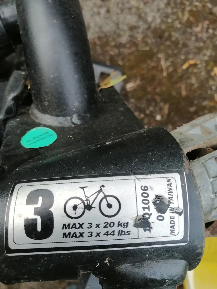 Cycle rack - Image 1
