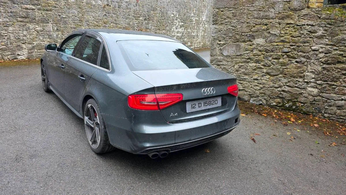 2012 Audi A4 S-line 2.0D Manual - Image 4