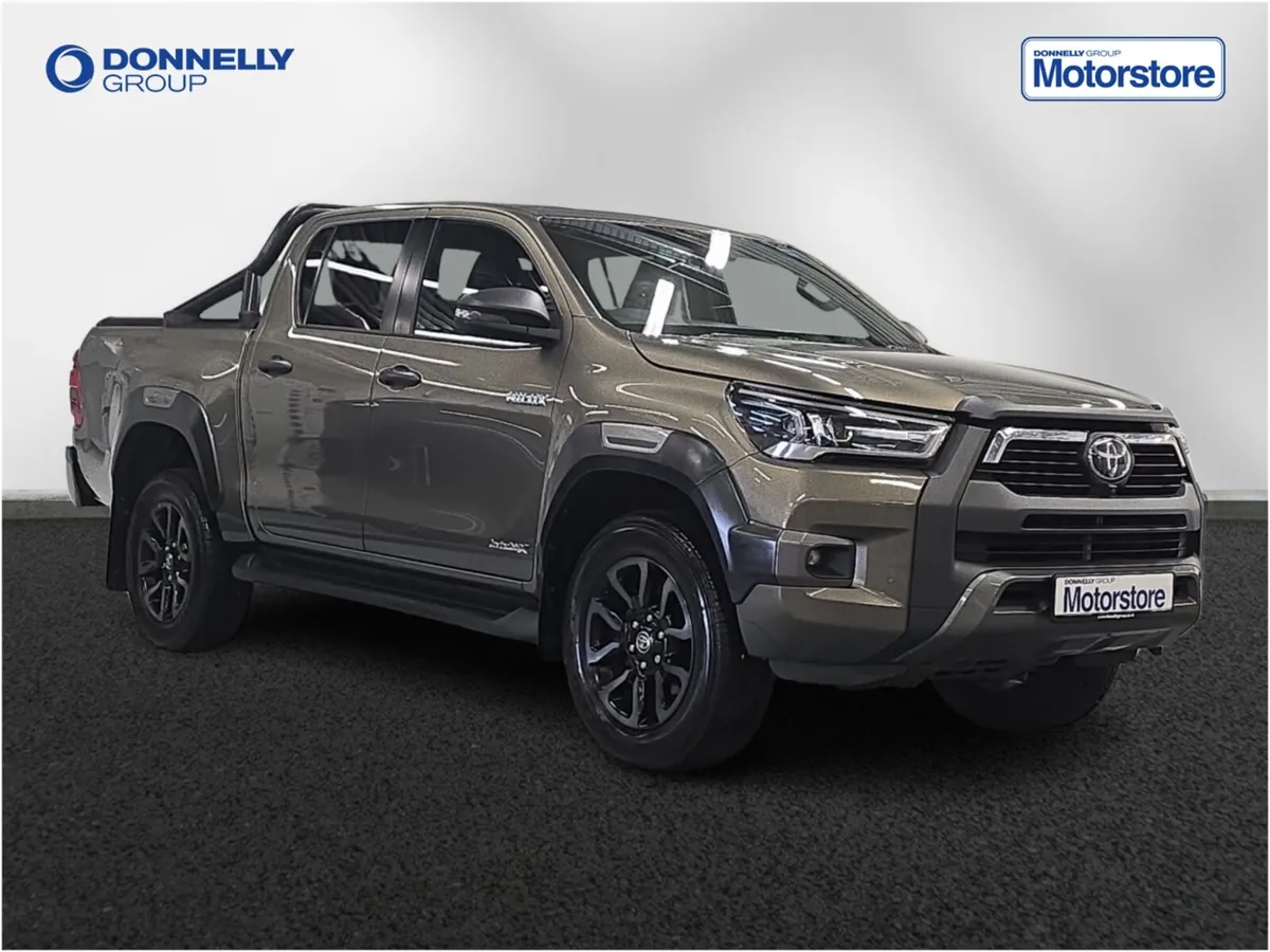 Toyota Hilux Diesel Invincible X - Image 1