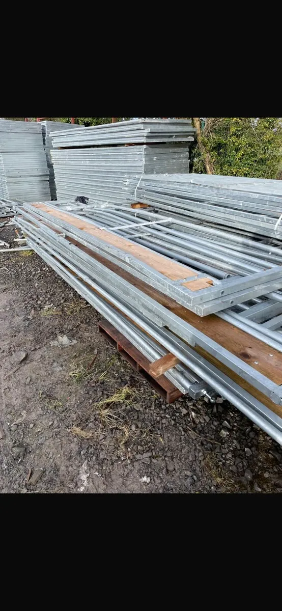 Timber diagonals - Image 2