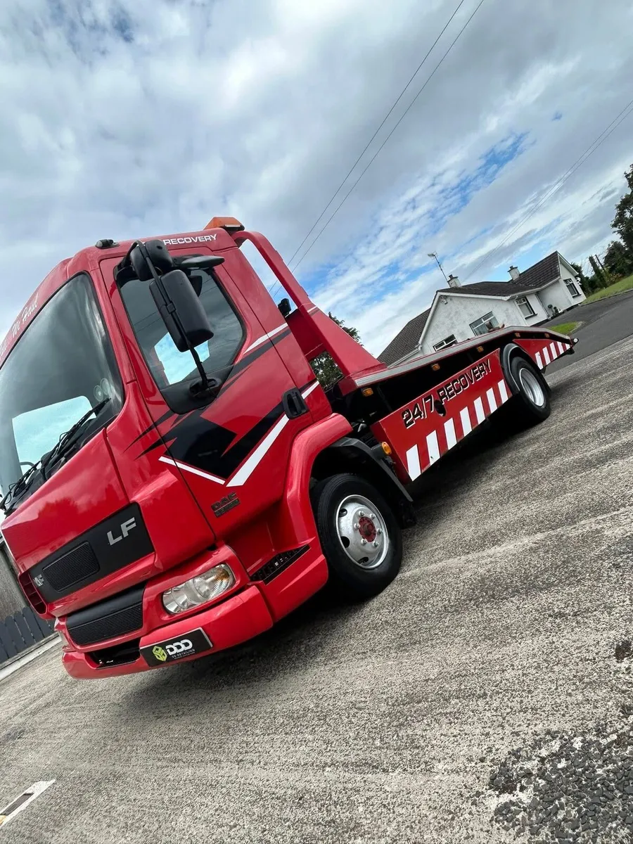 Daf recovery truck - Image 2