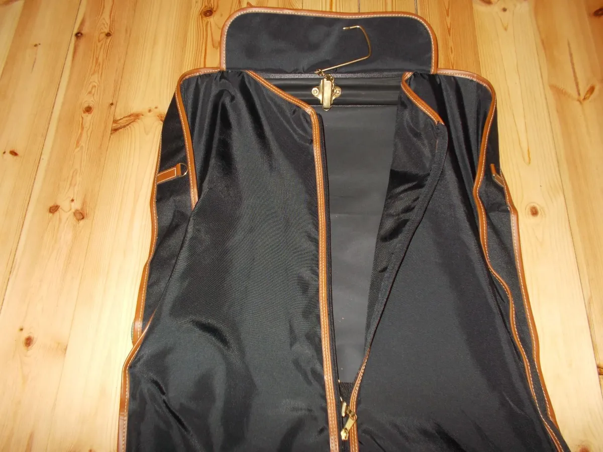 Travel 'Suit' Bag/Carrier - Image 3