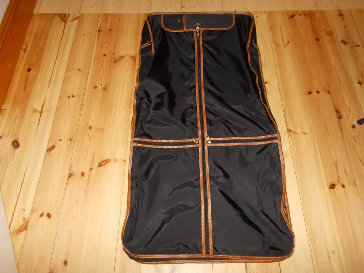 Travel 'Suit' Bag/Carrier - Image 2